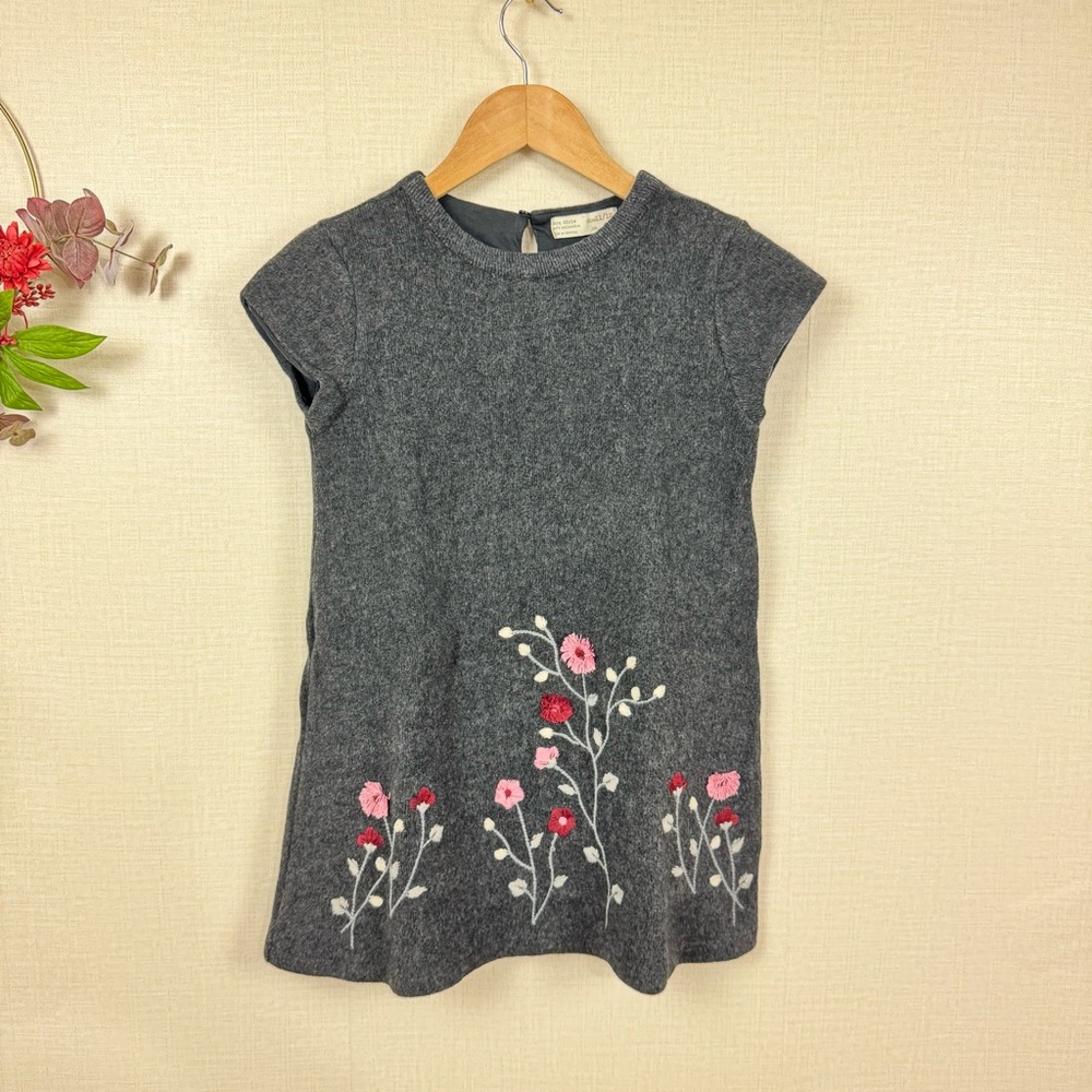 ZARA Gray Embroidered Floral Wool Blend Girls Dress size 11/12